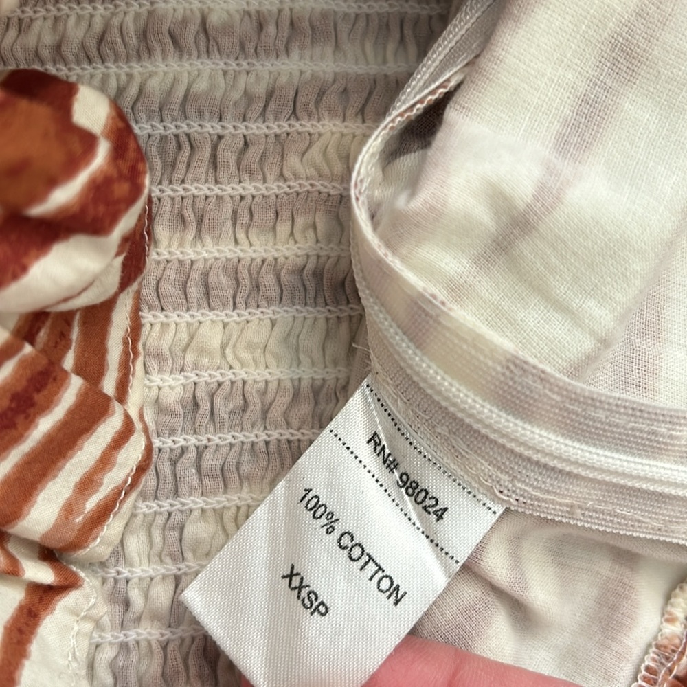 Love the Label Smocked Puff-Sleeve Blouse - Picture 13 of 13
